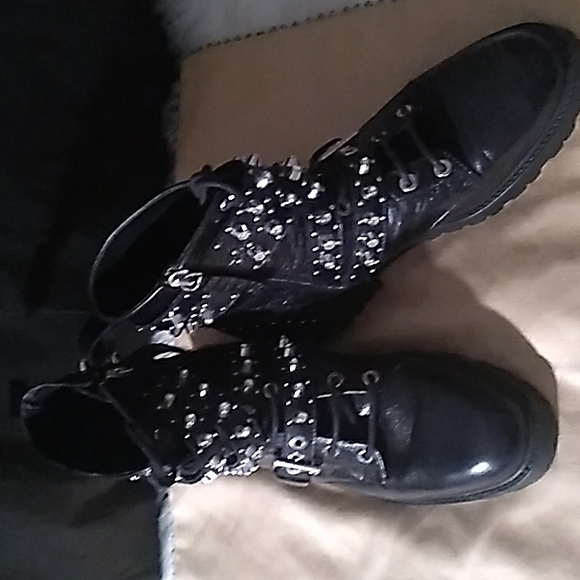 ZARA COLLECTION BLACK BOOTS - Picture 2 of 10